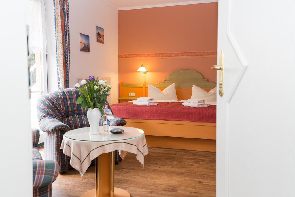 Hotel Garni Am Deich Zingst Δωμάτιο φωτογραφία